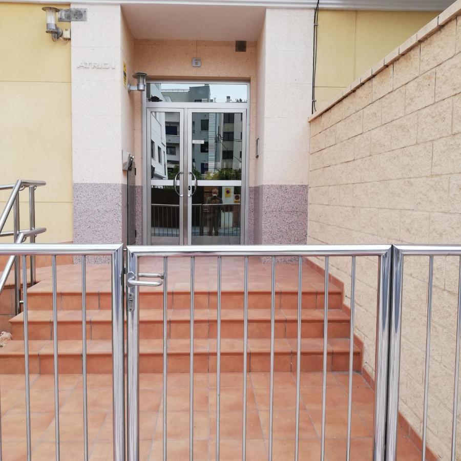 Apartamento A 50 Metros De La Playa Muchavista Ел Кампело Екстериор снимка